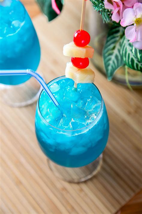 blue hawaii cocktail