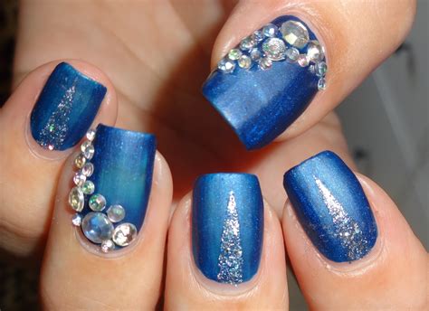 blue nail designs with rhinestones