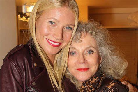 blythe danner onlyfans