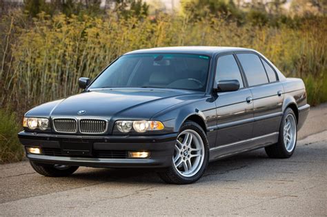 Unleash the Power: Dive into the 2001 BMW 740i's Engineering Marvels
