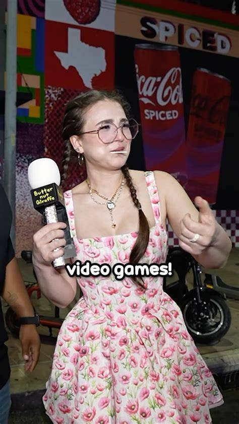 bnutgiraffe nudes