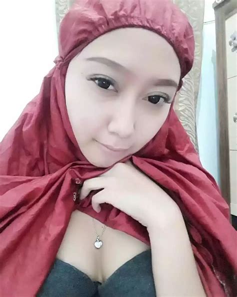 Bokep jilbab merah