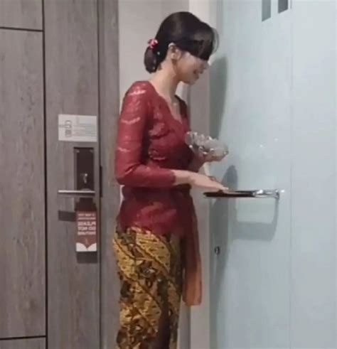 BOKEP KEBAYA MERAH - Pemeran Video Porno Kebaya Merah ACS dan AH Ditahan Polisi