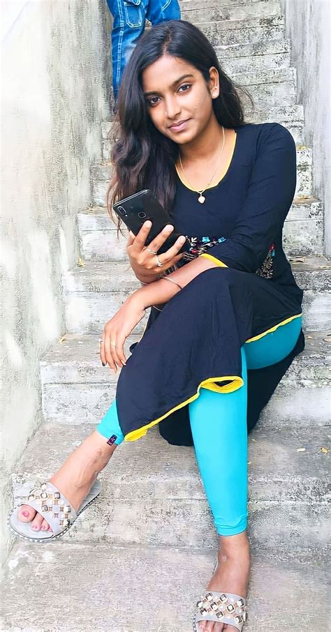 Bollywood Chuchi Chut