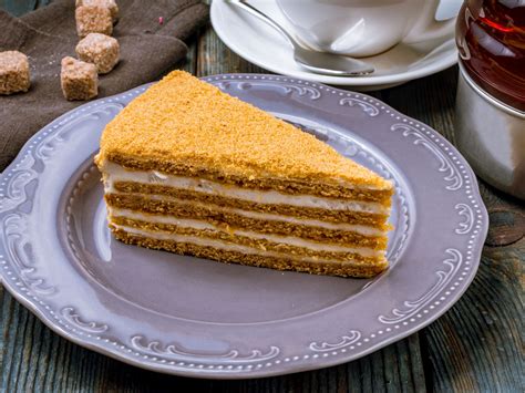 Bolo De Bolacha