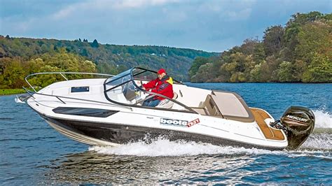 boote mit aussenborder