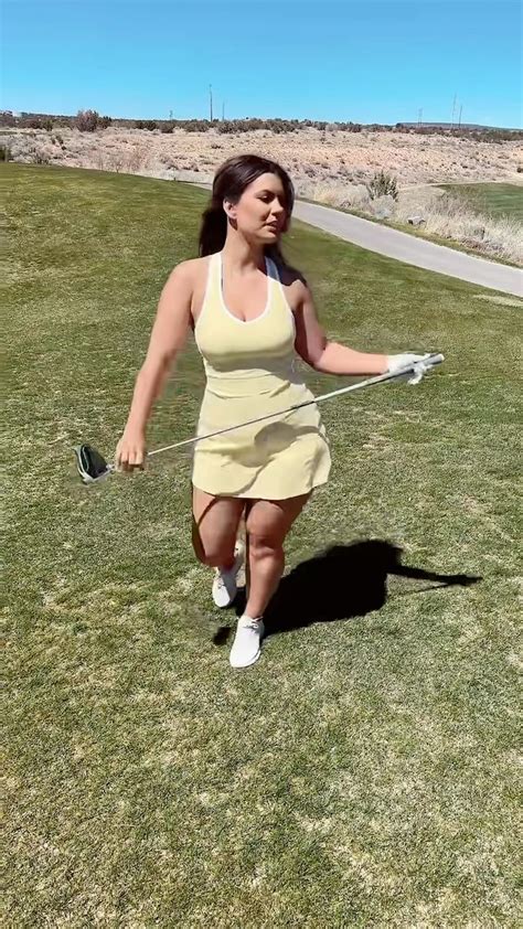 bootyfulgolf nude