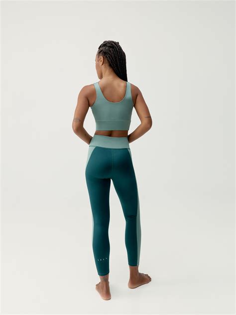Born Live Yoga