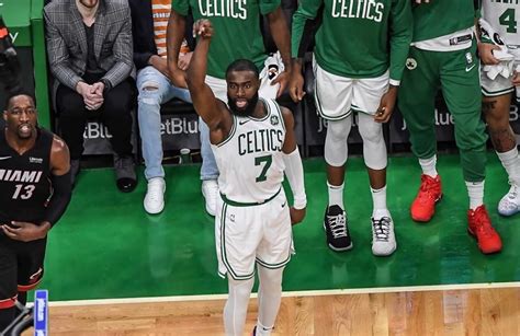 Boston Celtics Adu Kuat dengan Golden State Warriors di Final NBA