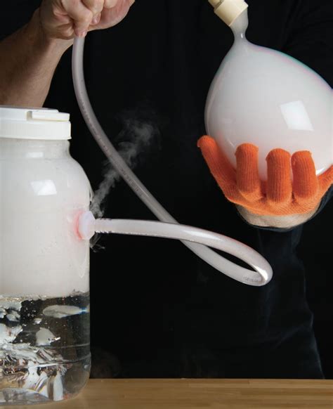 Bouncing Smoke Bubbles Boo Bubbles Steve Spangler Dry Ice Bubble Science Experiment - Dry Ice Bubble Science Experiment