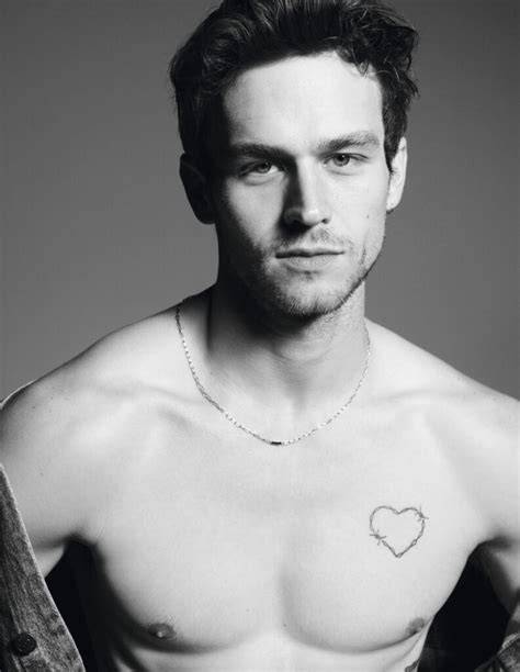 brandon flynn nudes