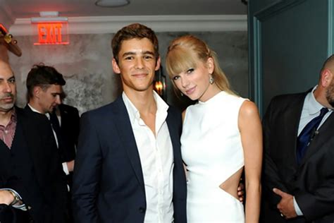 brenton thwaites and indiana evans dating in real life?