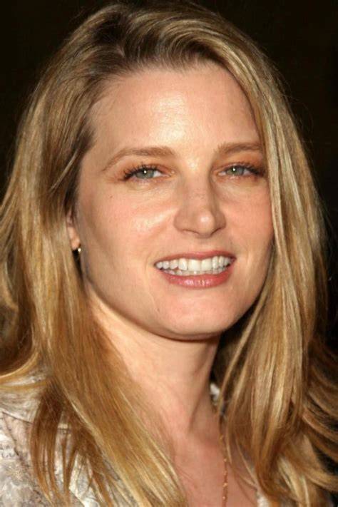 bridget fonda nude