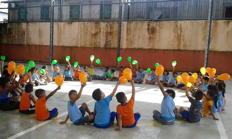 Brincadeiras Com Baloes