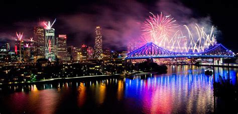 Brisbane New Year’s Eve Cruise: Ring in 2022 in Style!