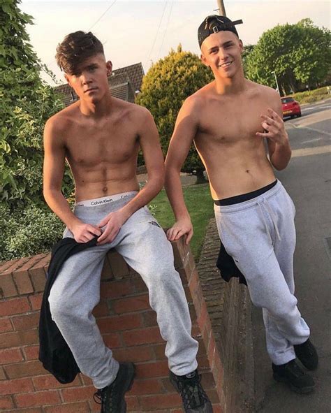 british-twinks