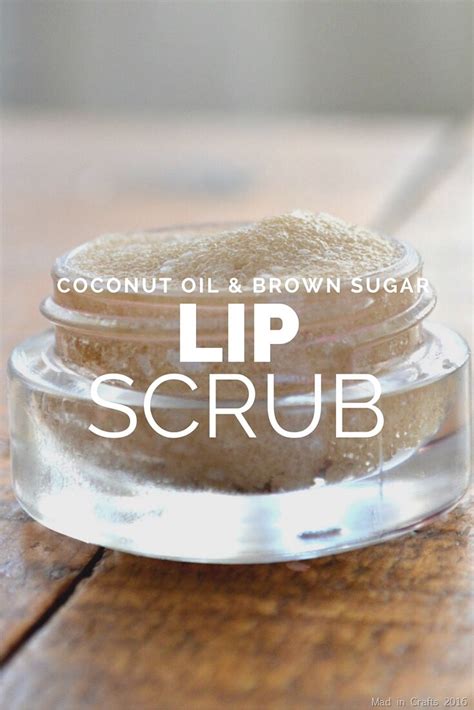 brown sugar lip scrub with coconut oil