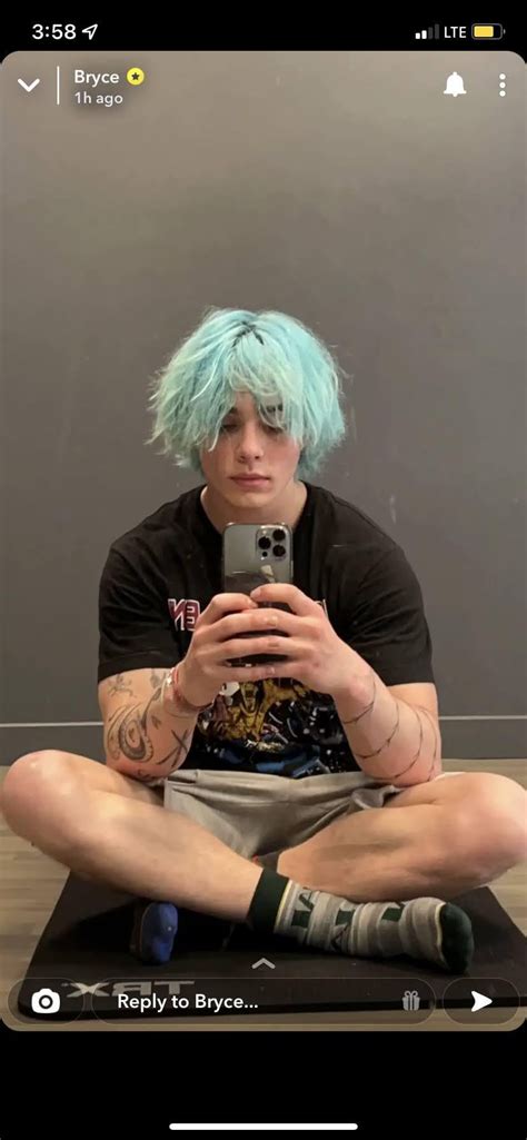 bryce mckenzie nudes