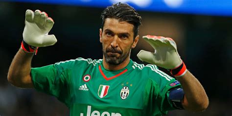 buffon | Tin tc Gianluigi Buffon mi nht hm