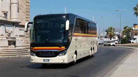bus cefalù palermo