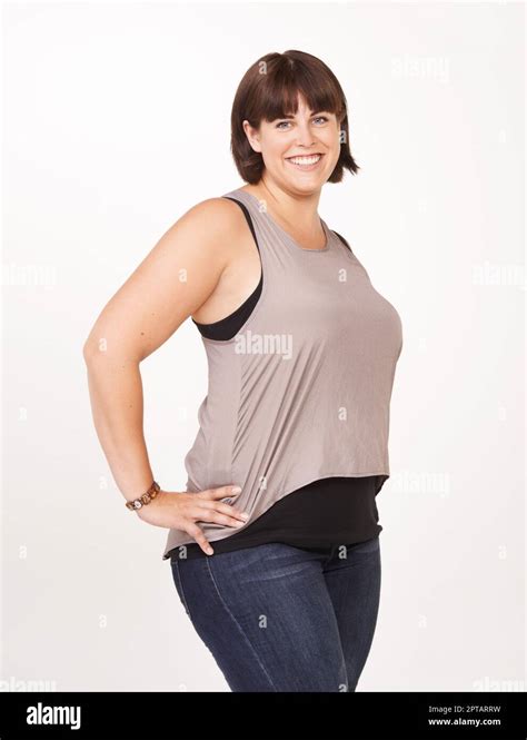 busty thick nude