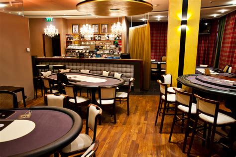cafe casino poker