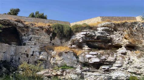 Calvary Hill Jerusalem