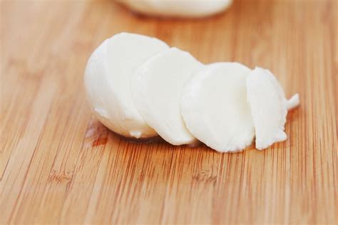 can you eat mozzarella past use by date