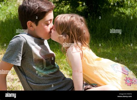can you kiss at the age of 11th