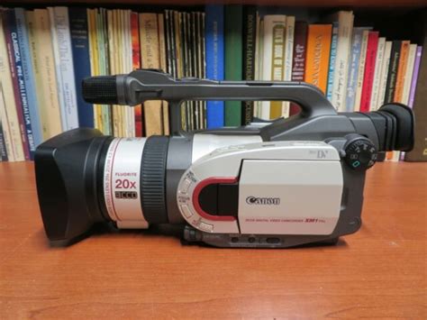 Full Download Canon 3Ccd Digital Video Camcorder Xm1 Pal Manual 