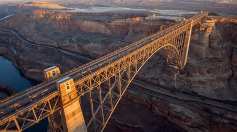 Cantilever Span Bridge