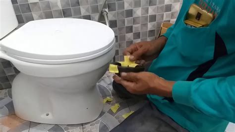 cara memasang wc duduk