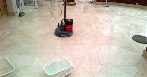 cara membersihkan lantai granit yang baru dipasang