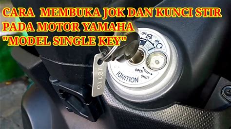 cara membuka kunci stang motor yang terkunci