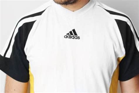 Cara Memilih Kaos Olahraga Dan Perbedaan Setiap Bahannya Kaos Olahraga - Kaos Olahraga