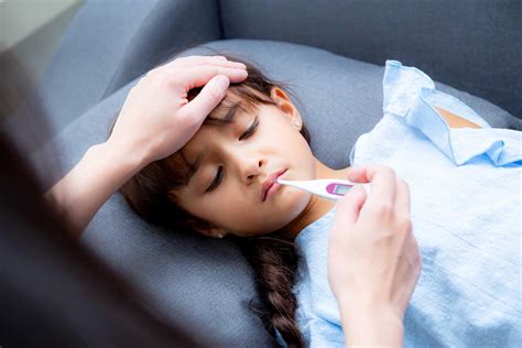 cara mengatasi anak demam