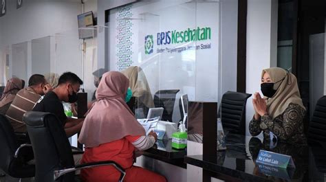 Cara Pindah Faskes Bpjs Offline Dan Online Lifepal Cara Merubah Faskes Bpjs Lewat Aplikasi Jkn - Cara Merubah Faskes Bpjs Lewat Aplikasi Jkn