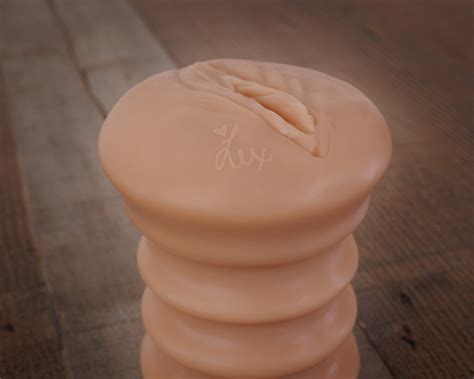 carbasauruslex nudes