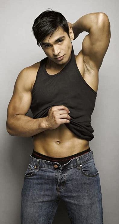 carlos agassi biography