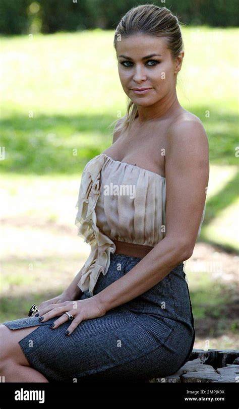 carmen electra nude pics
