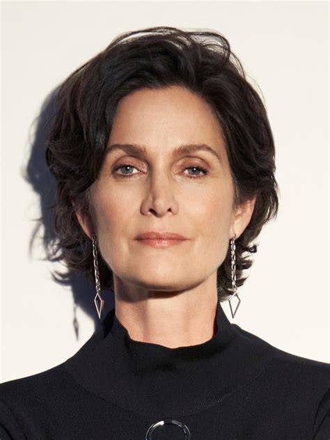 carrie anne moss onlyfans