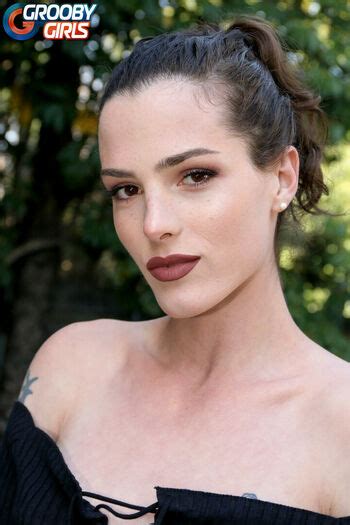 carrieemberlynbackup