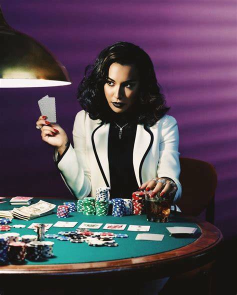 th?q=casino%20modeling