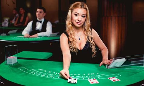casino poker live dealer/