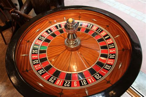 casino roulette wheel for sale oppe