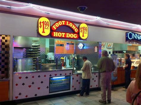 casino royale las vegas hot dog
