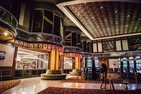 th?q=casino%20sobranie