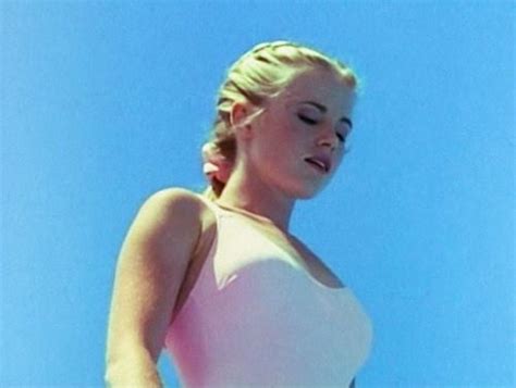 catherine sutherland nude