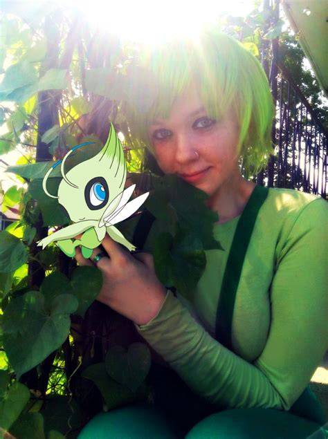 celebi_cos nude
