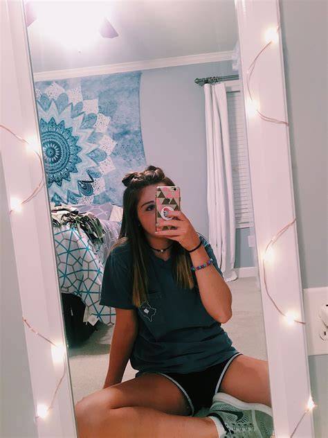 cell phone nudes